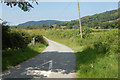 Lane at level crossing at Brynglas