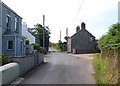 Houses in Lon Fawr, Edern