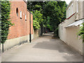 Footpath to Ridgway Place