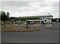 Milton, service station