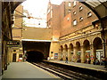 District and Circle line platforms at Paddington Tube Station