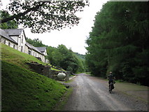 SO1018 : Taff Trail (NCN route 8) at Pant-y-rhiw, above Talybont reservoir by Gareth James