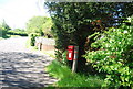 Rural postbox, Wadhurst Rd