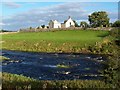 ND1359 : Auld Kirk Halkirk, viewed across the Thurso River by David Martin