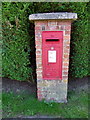 Postbox, Petersfield