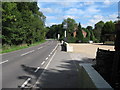 A283 approaching Ramsnest Common