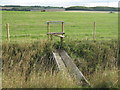 Footbridge near Park Farm