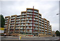 Apartments, Battersea Park Rd