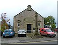 Town hall and mercat cross, Carnwath