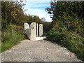 Footpath into Tuckingmill Valley Park