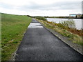 Teesdale Way approaching The Tees Barrage