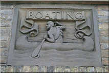 SK5438 : Boating bas-relief by David Lally