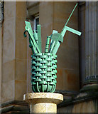 NS5965 : Sculpture "A Glasgow Bouquet" on Hutcheson Street by Thomas Nugent