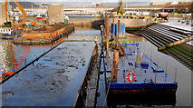 J3474 : Dredging the River Lagan, Belfast  -  2010/11 (84) by Albert Bridge