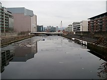 O1734 : The Royal Canal between Upper Sheriff Street and Lower Mayor Street by Eric Jones