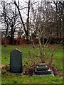 Graves, Old Hornsey churchyard