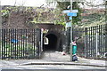 Southeast London: Passage under the railway