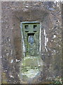 Fernhurst Trig Pillar, Flush bracket