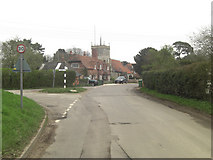 SU5570 : T-junction in Bucklebury Village by Stuart Logan