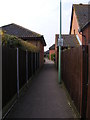 Footpath to Henley Close