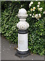 Bollard at the alleyway between Copse Avenue, BR4 and Links View Road, CR0