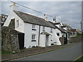 SX3553 : Cottage in Portwrinkle by Philip Halling