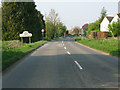 Entering Clanfield from the south on the A4095