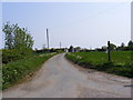 TM3161 : Footpath to Stone Farm & Simpers Drift  & entrance to Park Farm by Geographer
