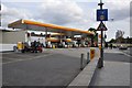 London : Battersea - Shell Petrol Station