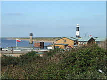TA3910 : Pilot offices, Lifeboat crew homes, light tower and lighthouse on Spurn by Leslie
