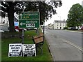 The Square, Moy