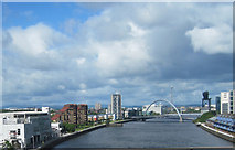 NS5764 : River Clyde downstream from M8 bridge by John Firth