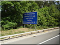 M25 direction sign east of junction 26