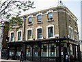 TQ2577 : The Black Bull (2), 358 Fulham Road, Chelsea, London SW10 by L S Wilson