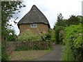 Cottage off Church Street, Wroxton