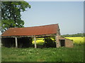 TF0506 : Derelict barn between Pilsgate and Stamford by Marathon