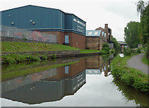 SJ8845 : Trent and Mersey Canal in Stoke-on-Trent by Roger  D Kidd