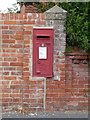 Milford on Sea: postbox № SO41 65, Keyhaven Road