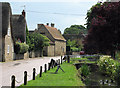 Grafton Underwood: brook and bridge