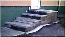 SN1710 : New Steps, Llanteg Hall by welshbabe