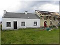 B8546 : Cottages, Tory Island by Kenneth  Allen