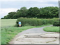 Access road to Bacons Farm, Essex