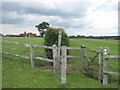 Footpath junction near Oldhouse Farm