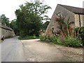 The road through Little Faringdon