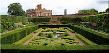 TQ1568 : Formal Garden, Hampton Court Palace, Surrey by Christine Matthews