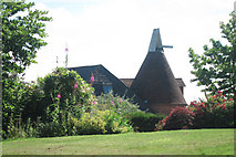 TQ5827 : Oast House at Old Place, Little Trodgers Lane, Mayfield by Oast House Archive