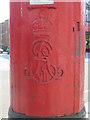 Edward VII postbox, Kilburn High Road, NW6 - royal cipher