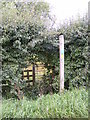 Footpath to the B1077 & Paris Farm