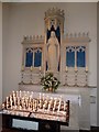 Inside the Friary Church of St Francis and St Anthony, Crawley (c)