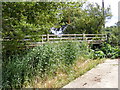 Footbridge of the footpath to Framsden Road